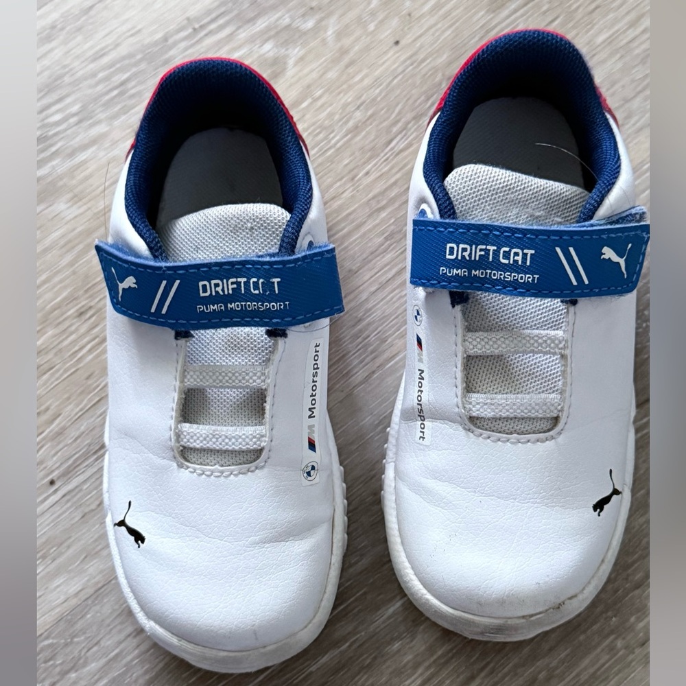 PUMA Drift Cat Kids Motorsport Shoes – White/Blue/Red – Size 9C (EUR 25)